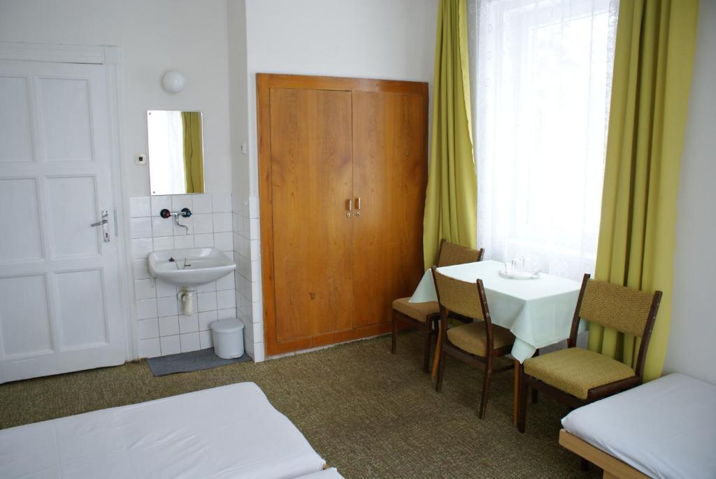 Penzion Karpatia Vysoke Tatry Room photo